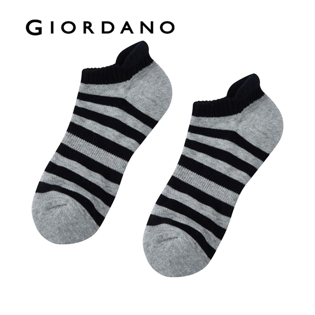 Giordano MEN'S 77% COTTON 22% POLYES7ER 1% ELASTANE KNITTED SOCKS (2 PCS/PKG) 1 Giordano MEN'S 77% COTTON 22% POLYES7ER 1% ELASTANE KNITTED SOCKS (2 PCS/PKG)